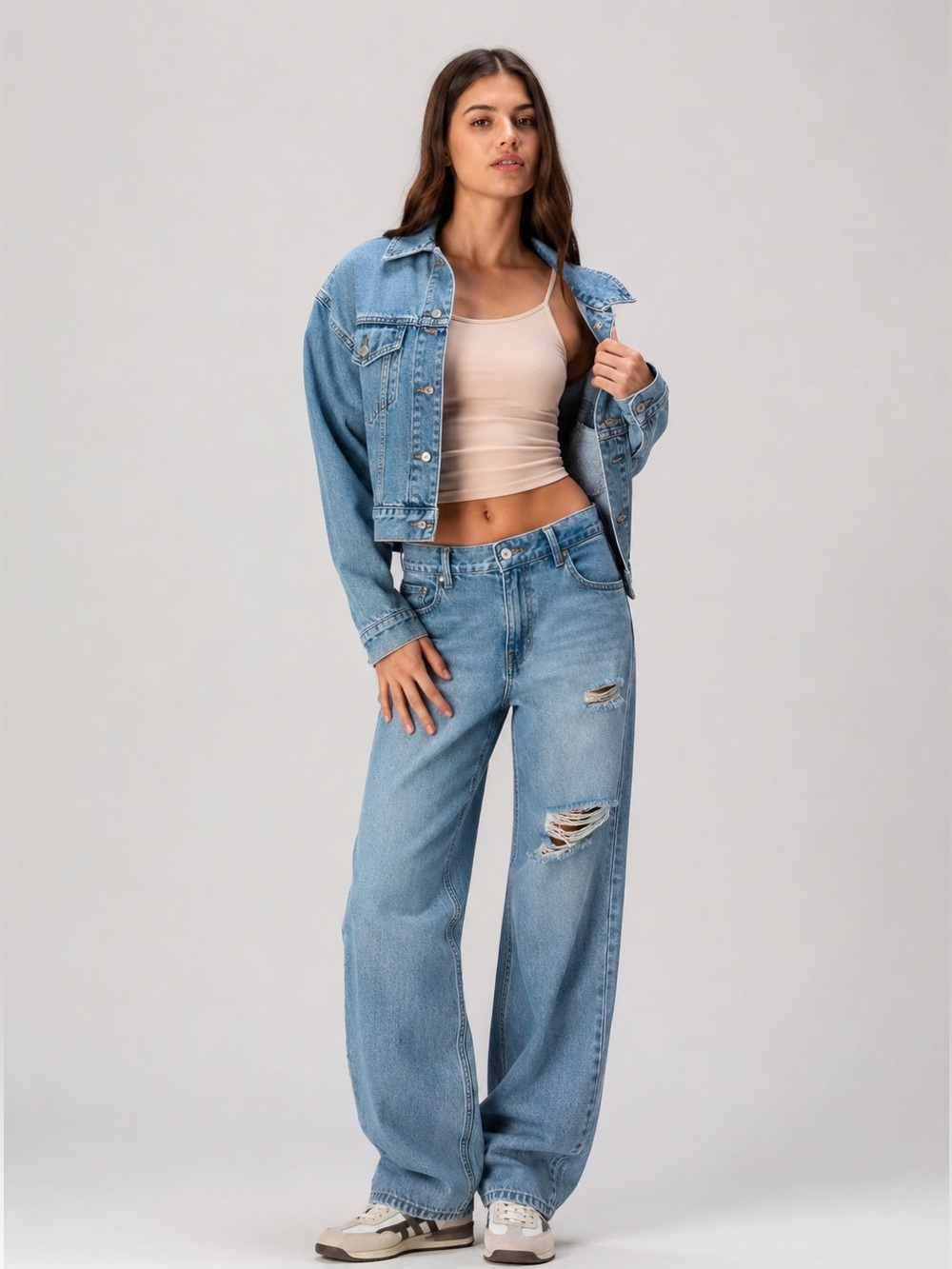 Levi’s Premium Baggy Dad Jeans Distressed Light Wash Size 24